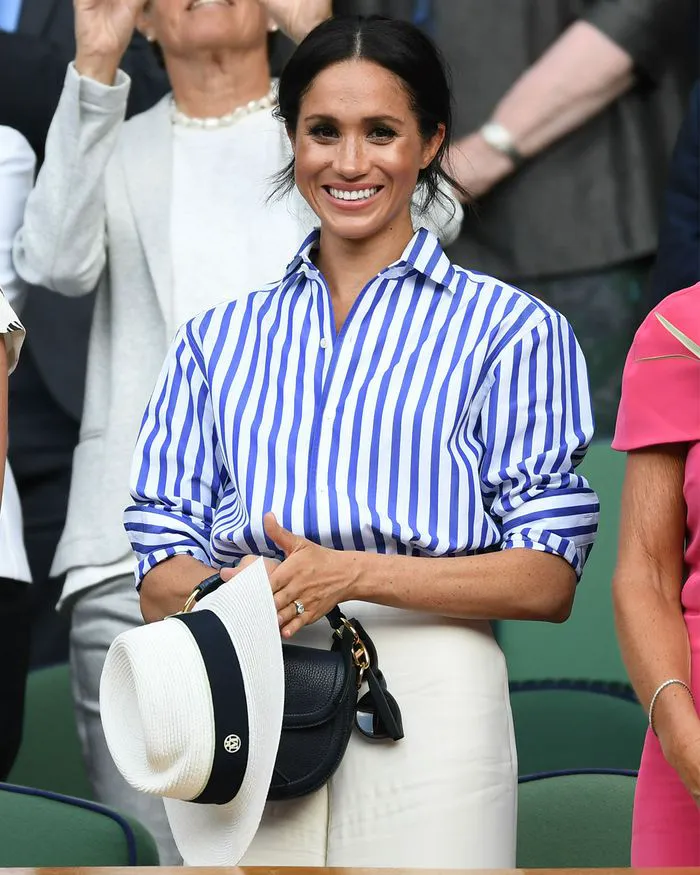meghan markle blue and white stripe ralph lauren shirt wimbledon ladies final