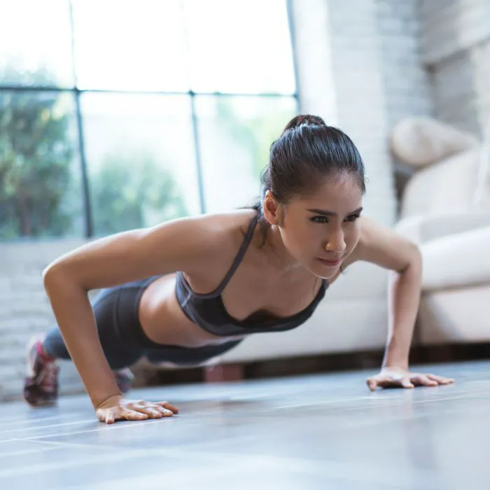 woman doing push up