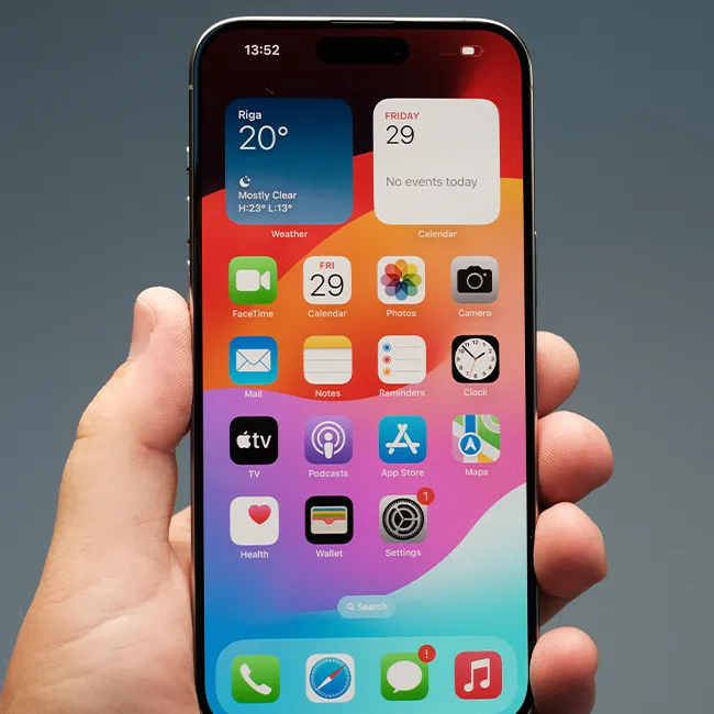 Person holding an iPhone in hand