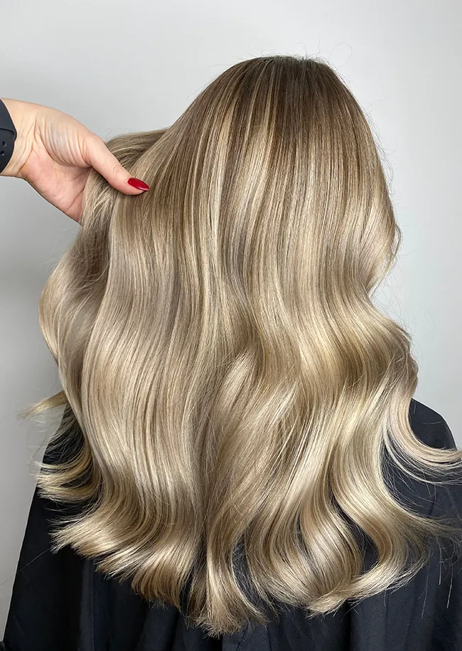 beige-champagne-hair